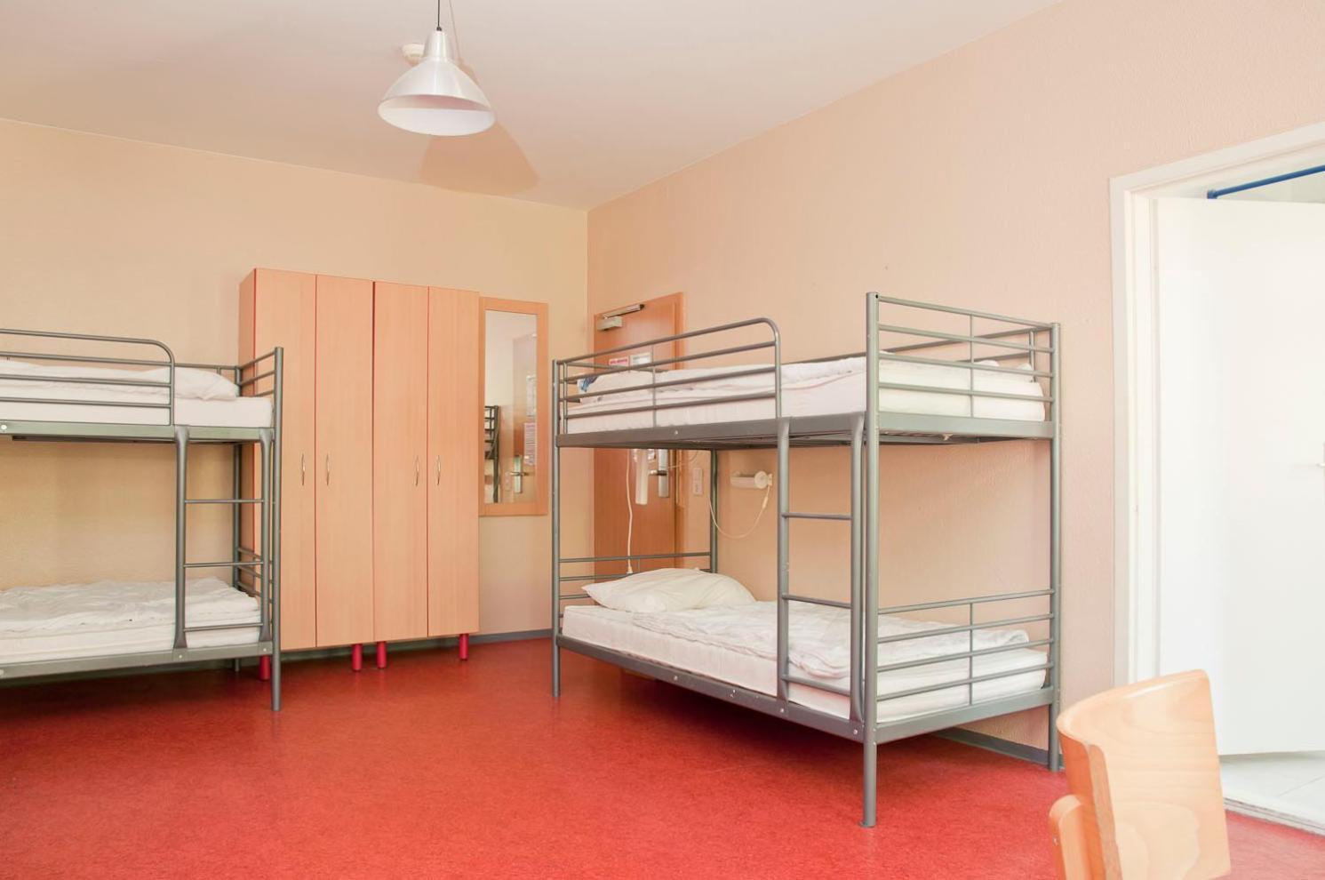 Bed 6-Bed Mixed Dormitory Room